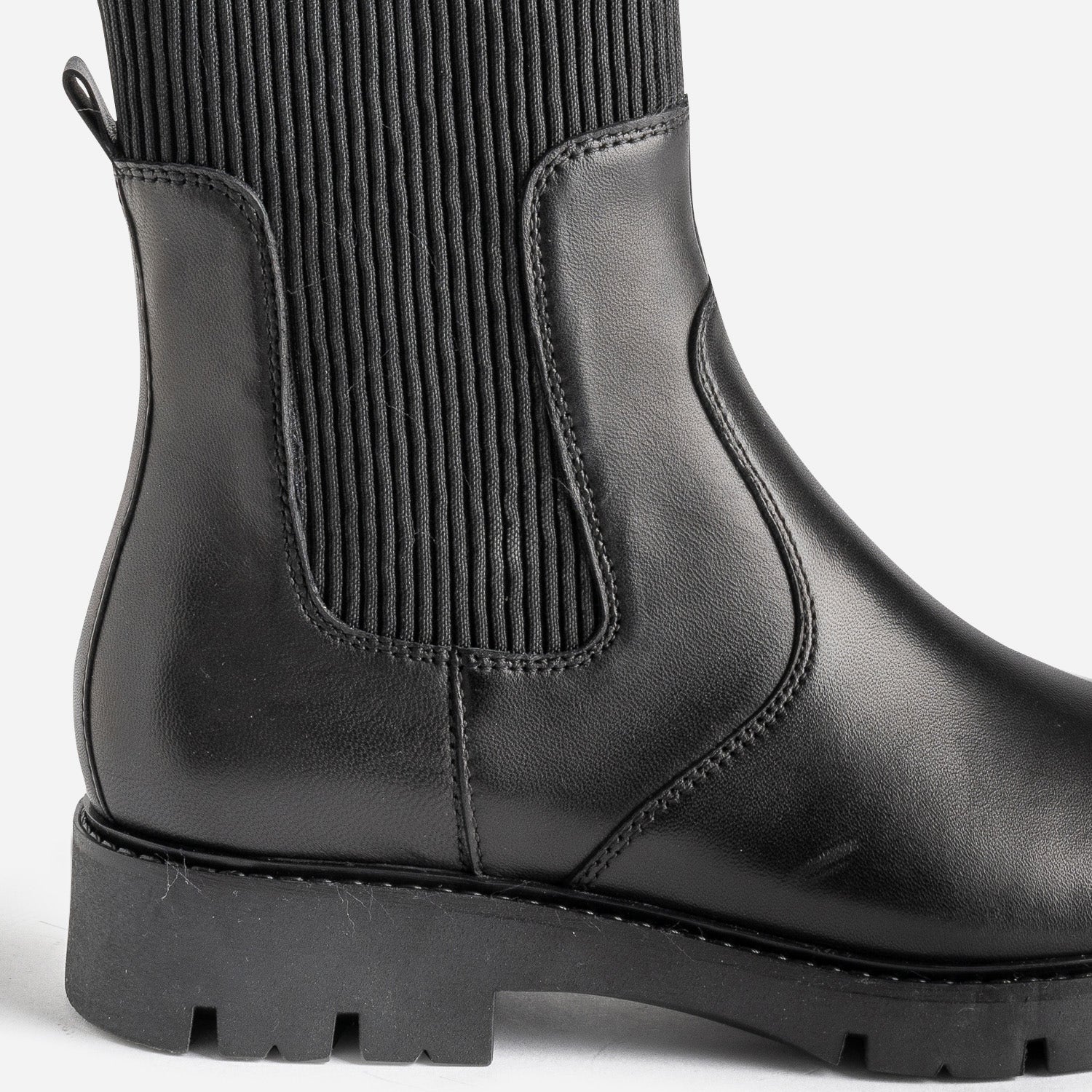 Chelsea boots éco-conçu BUGGY noir cuir tige élastiquée