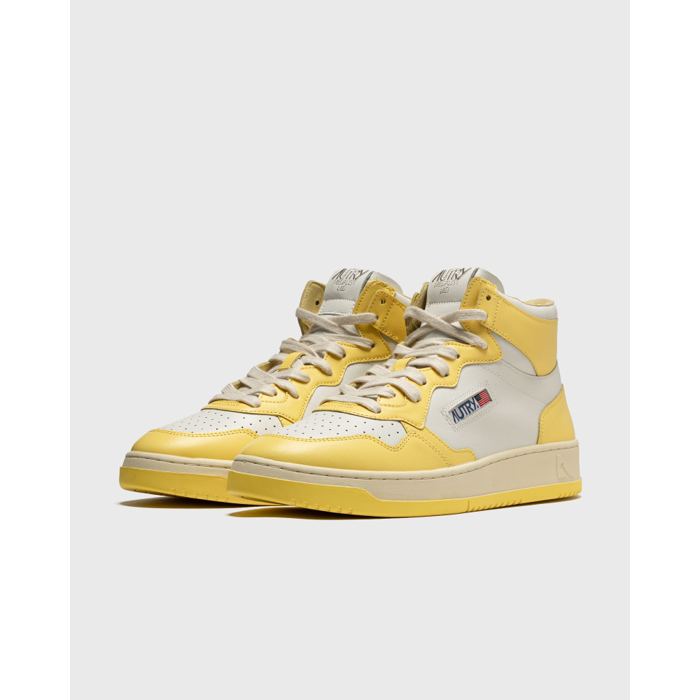 Autry Mid AUMMWB23 / weiss