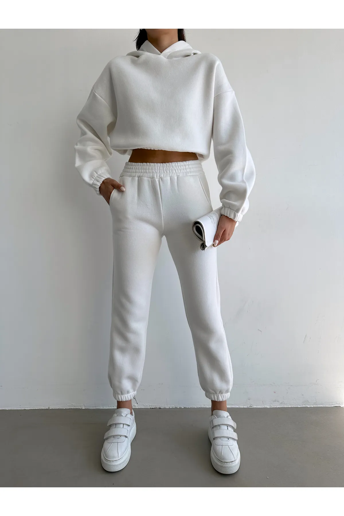 BEJNA  Basic-Trainingsanzug-Set für Damen aus weißer Baumwolle mit Fleece-Innenseite