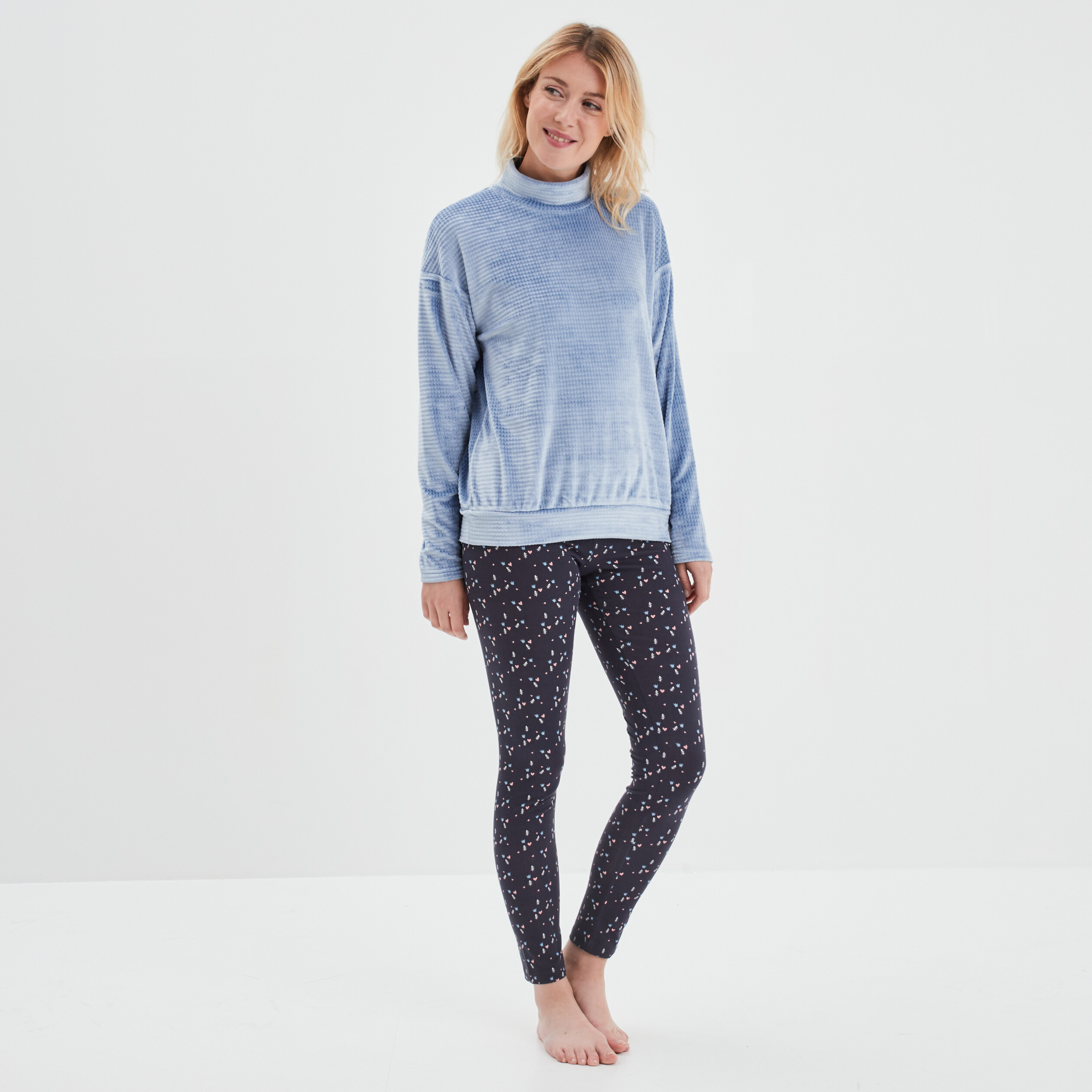 Ensemble pyjama legging et haut velours bleu marine femme | La Halle
