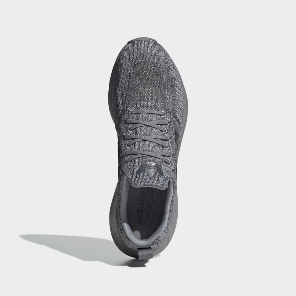adidas Swift Run 22 GZ3502 / grau