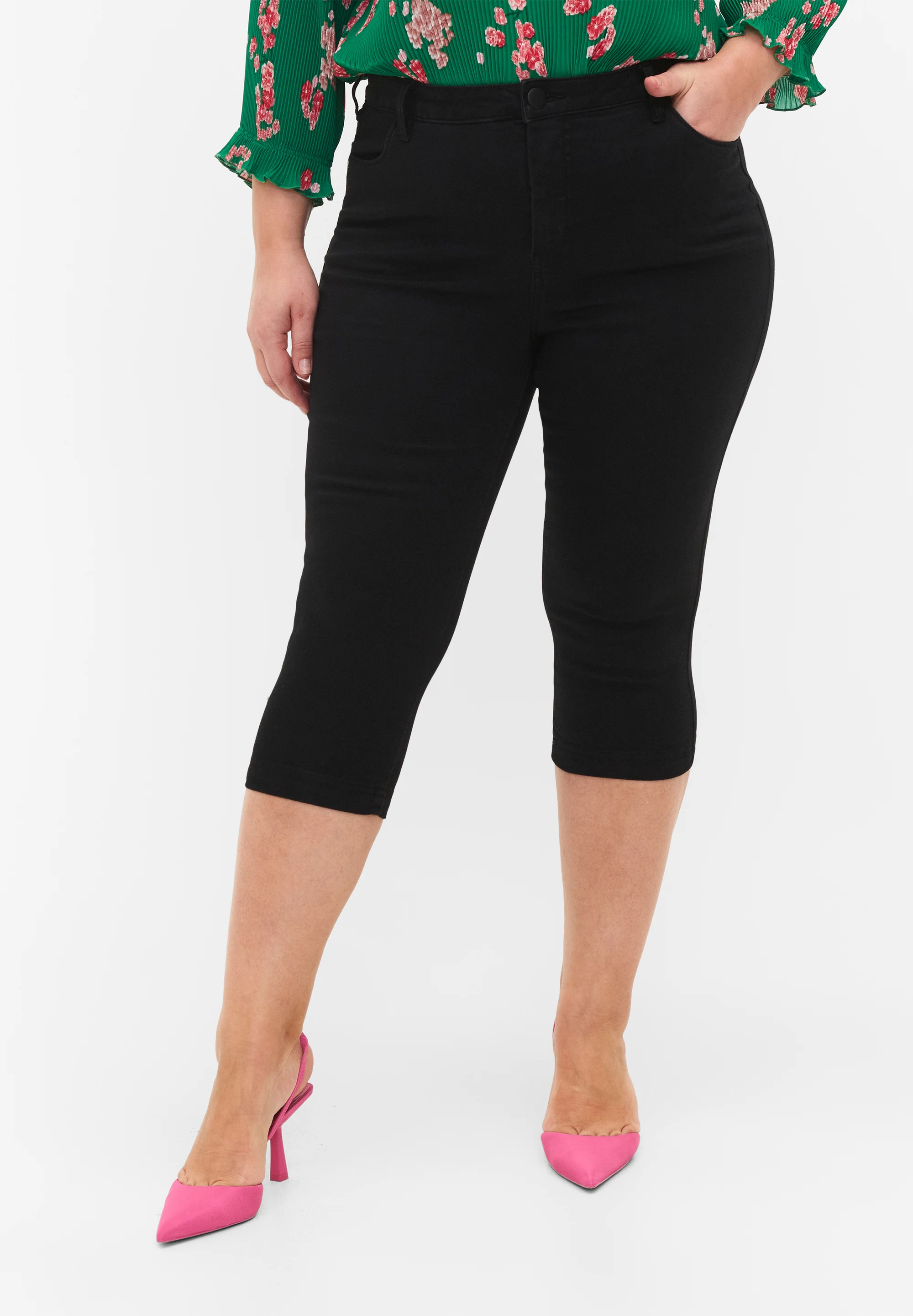 Zizzi AMY CAPRI DE CINTURA ALTA CON SUPER - Shorts vaqueros