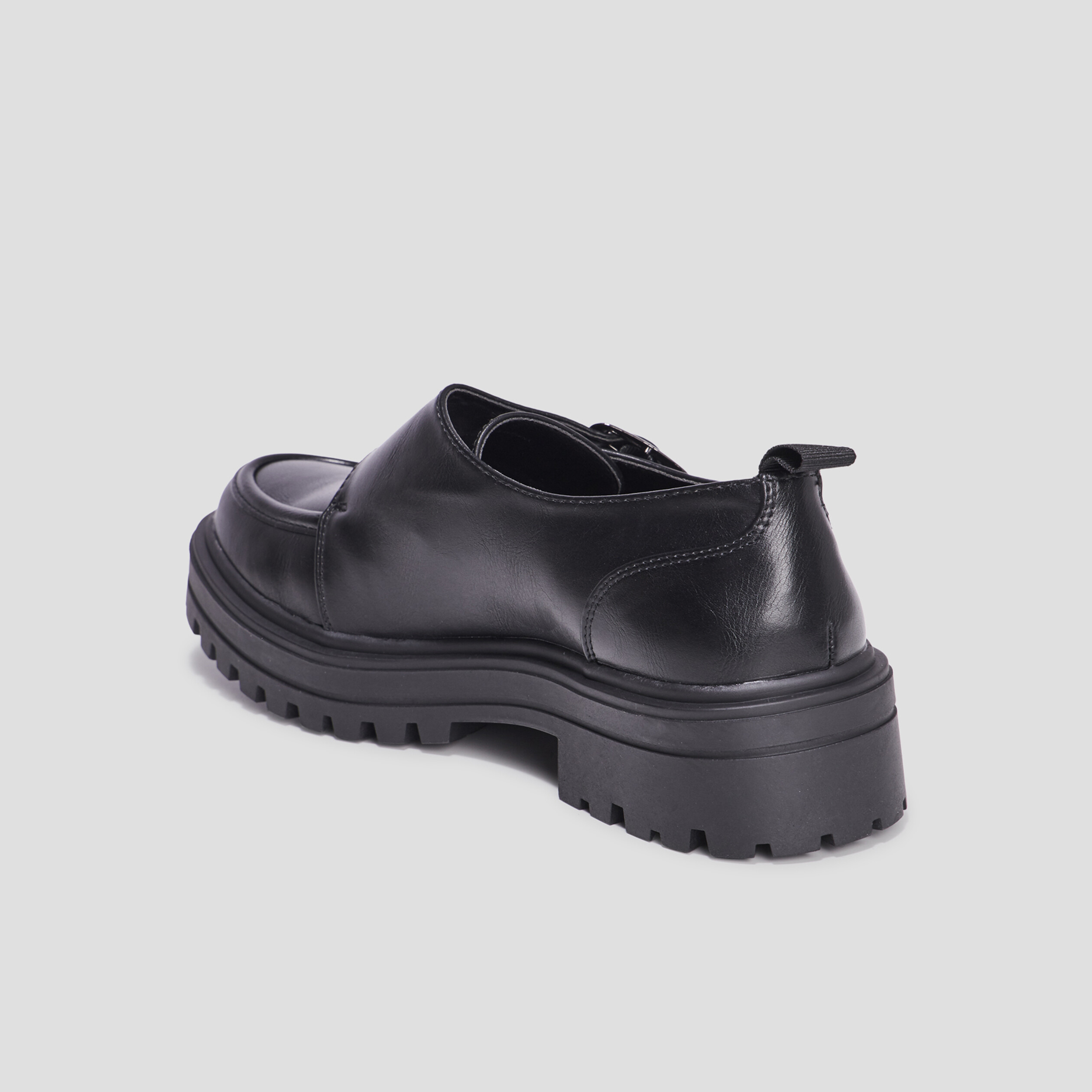 Derbies crantées avec boucle Liberto noir femme | La Halle