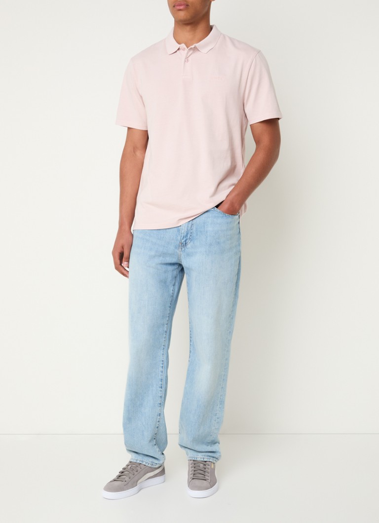 Tricou polo Levi's cu croială clasică și logo brodat.