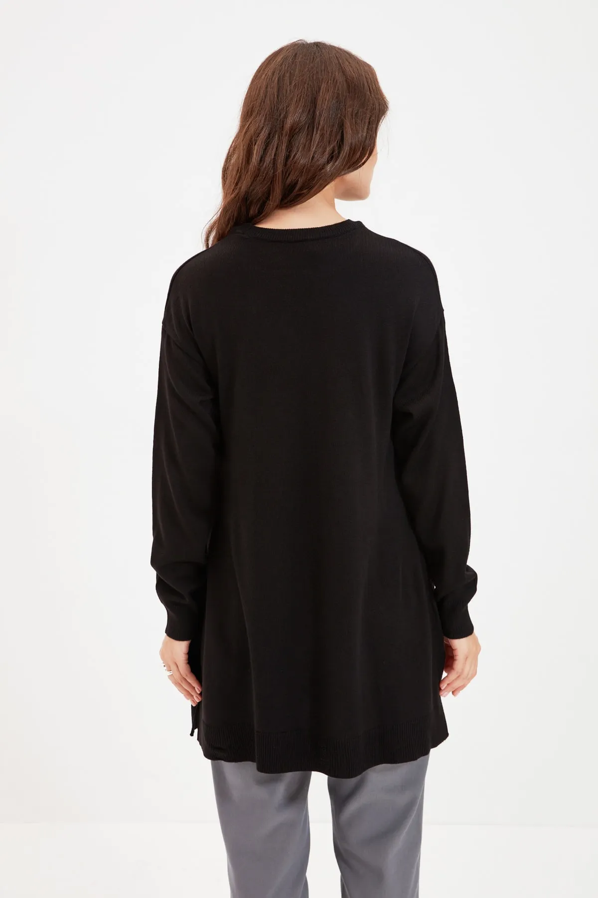 Trendyol Modest  Schwarzer Strickpullover TCTAW22AK0010