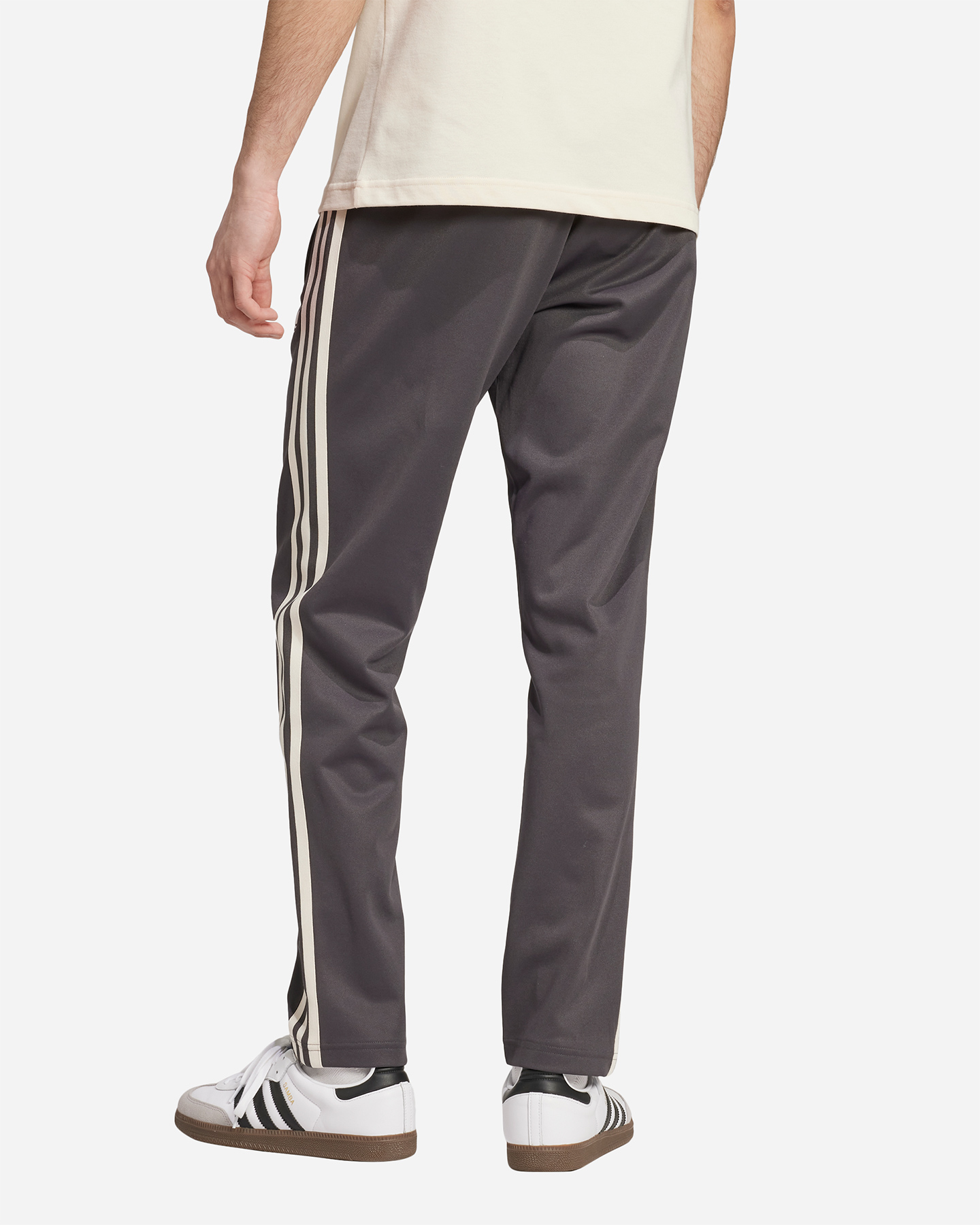 Oficiálne futbalové oblečenie Adidas Juventus 24-25 Og M IY0051