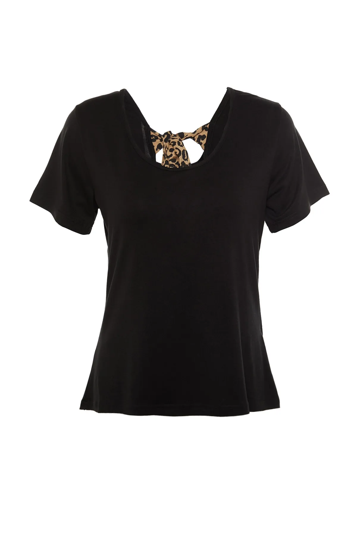 Trendyol Curve  Schwarze Strickbluse mit Bindedetail hinten TBSSS22AF0058
