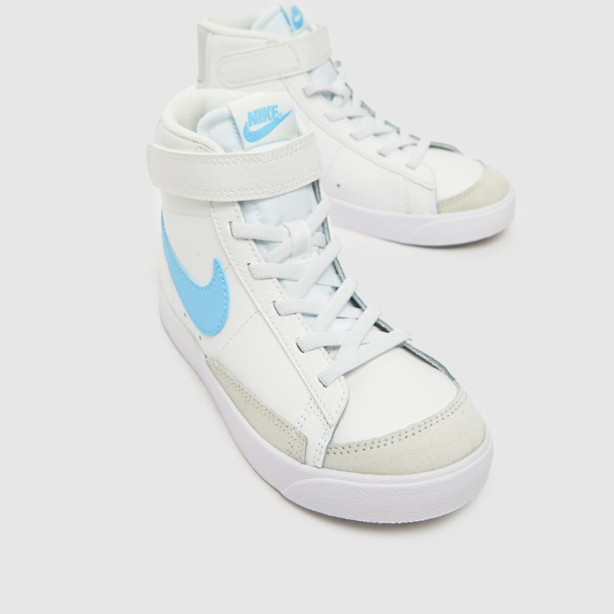 Nike vita & blå blazer mid 77 pojkar junior träningsskor