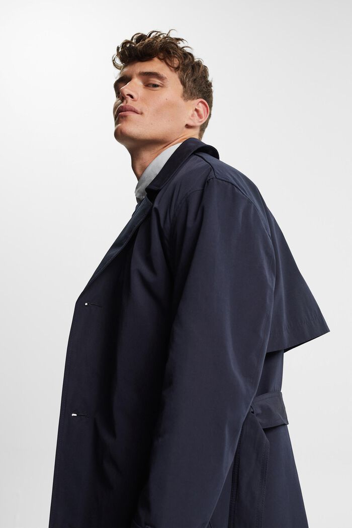 Trenchcoat mit Gürtel