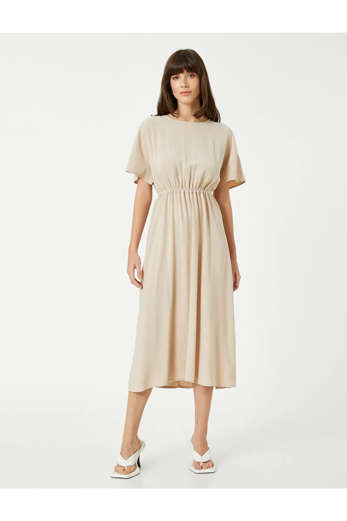Koton  Midikleid aus Leinenmischung mit kurzen Ärmeln und geraffter Taille
