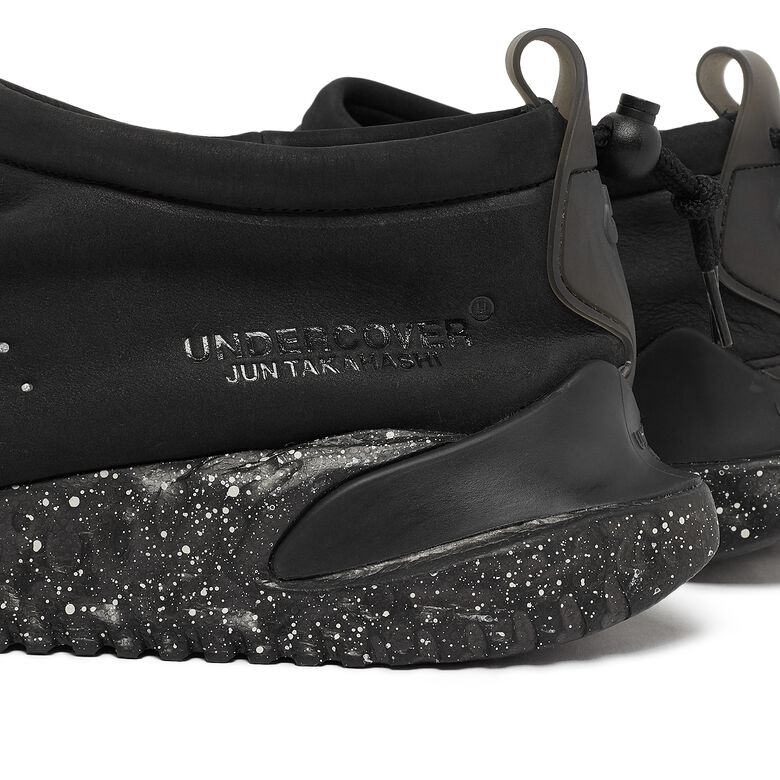 NIKE x Undercover Moc Flow 