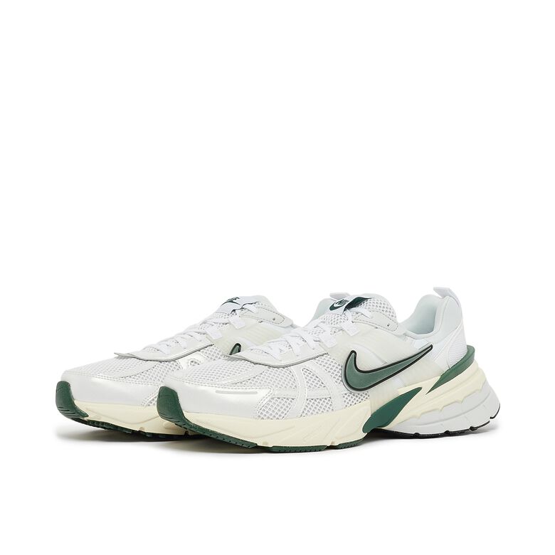NIKE Wmns V2K Run 