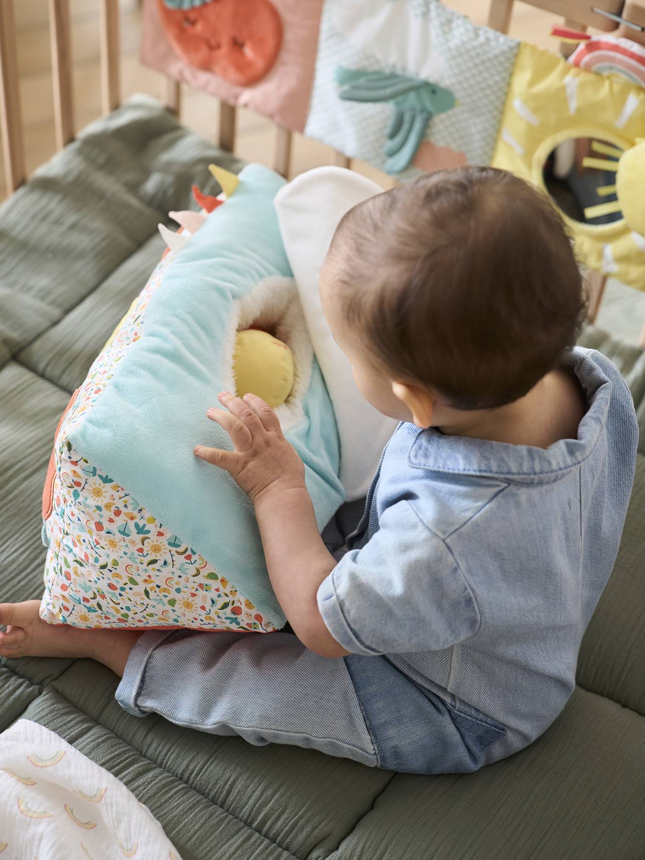 Vertbaudet Baby Activity-Dreieck DAS SÜßE LEBEN - rot