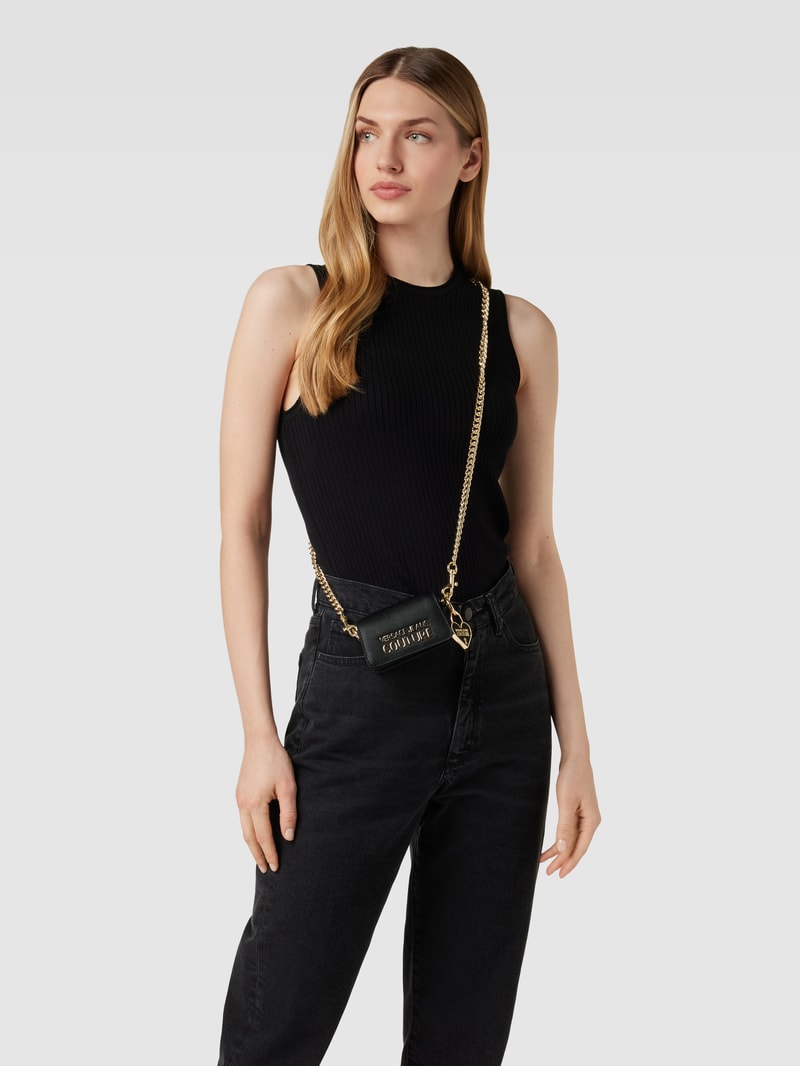 Clutch mit Label-Details in schwarz