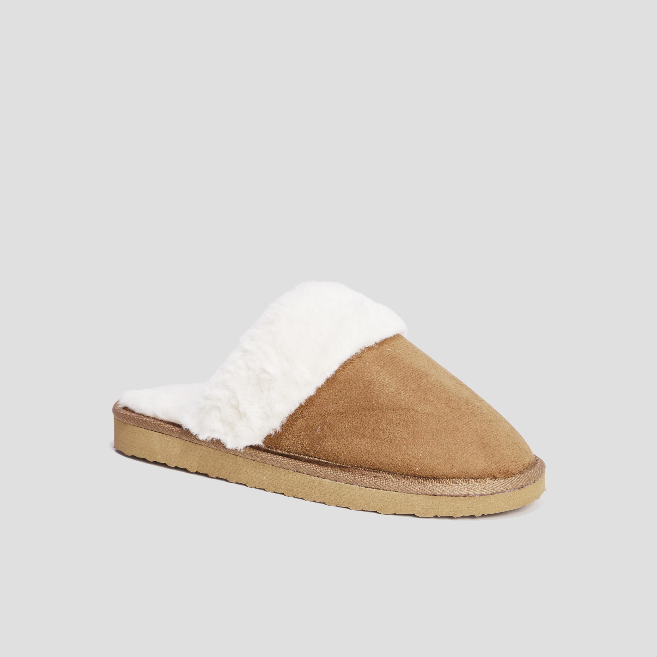 Chaussons mules détail fourrure camel femme | La Halle