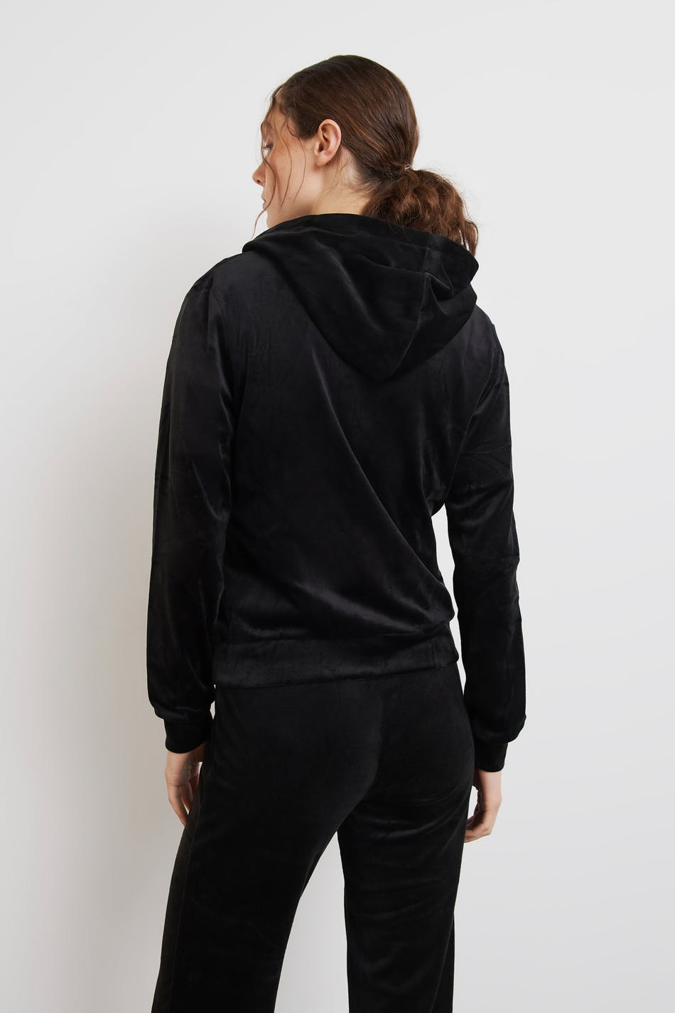 Cecilia velour hoodie