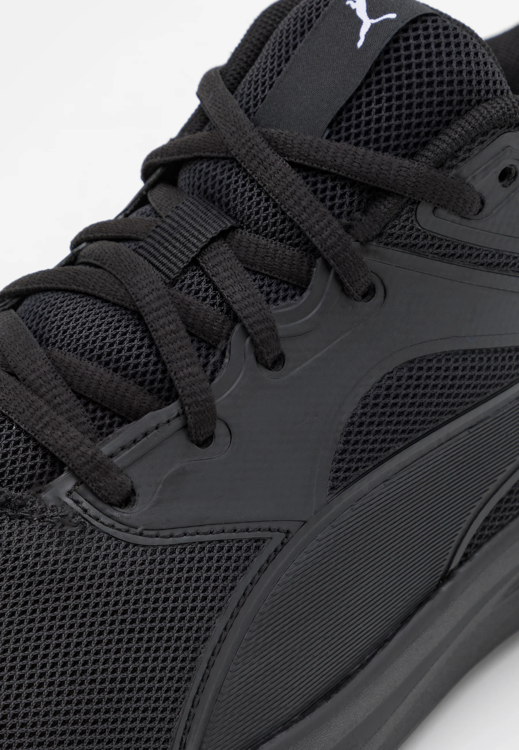 Puma TRANSPORT - Zapatillas de running neutras