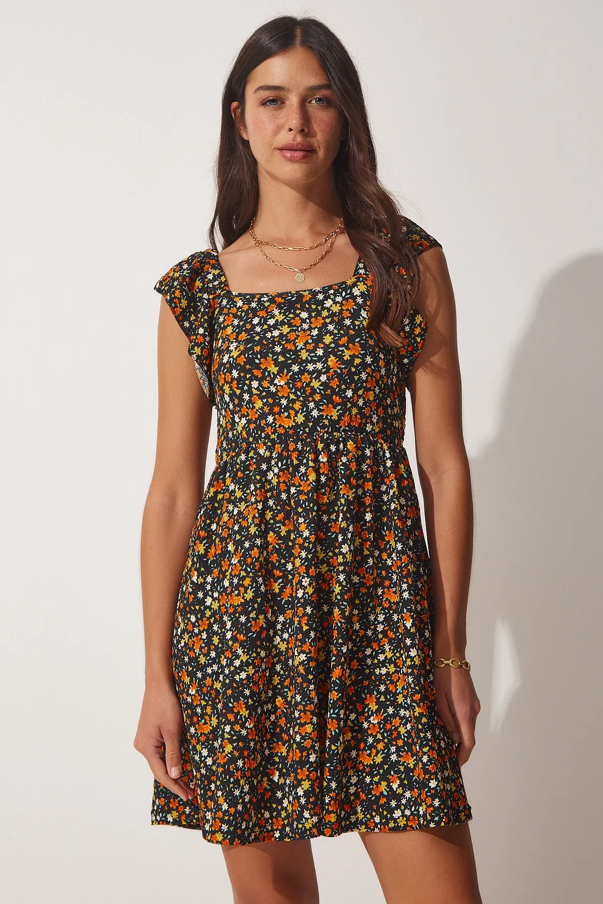 Happiness İstanbul  Damen-Sommerkleid aus Viskose mit Blumenmuster in Schwarz-Orange FF00131