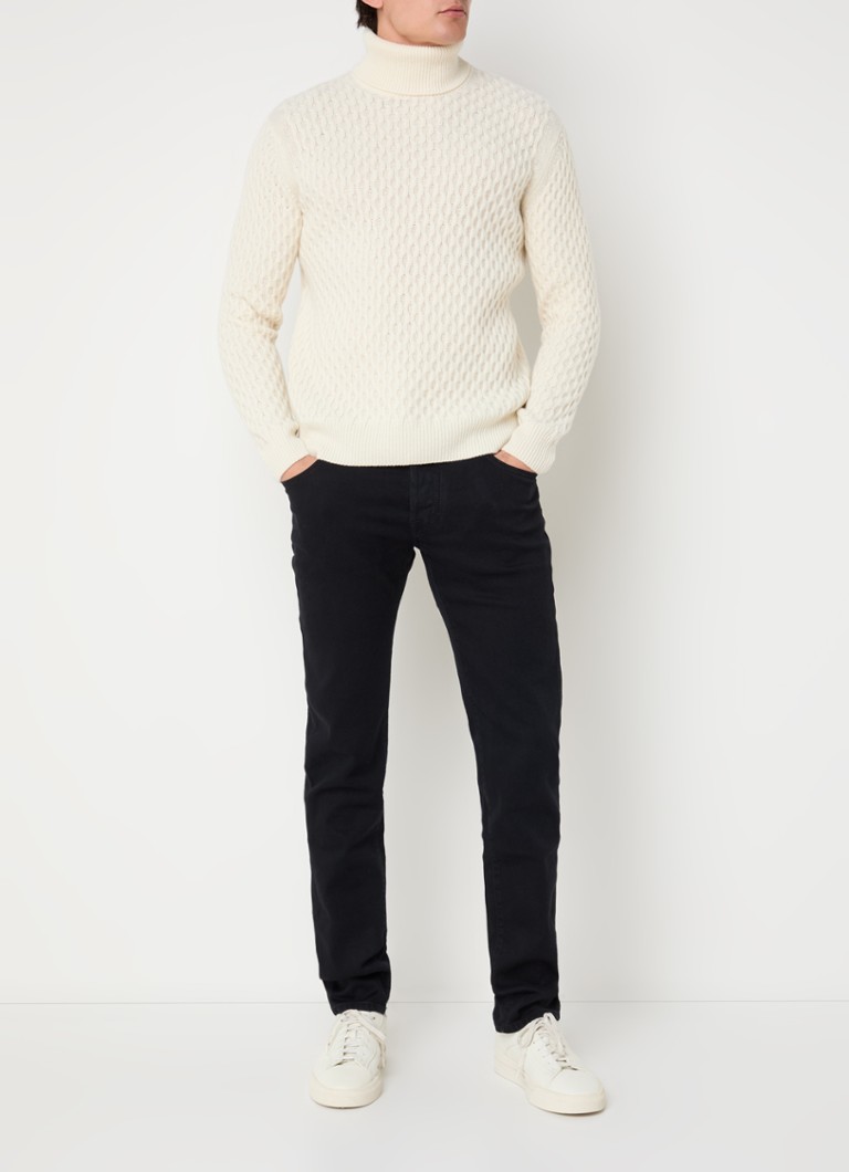 Blugi slim fit Nick de la Jacob Cohen, cu efect uzat.