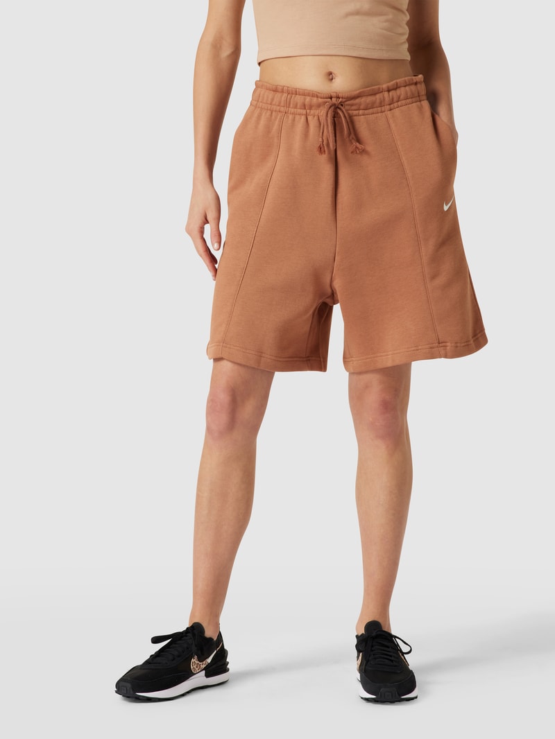 Sweatshorts mit Label-Stitching in hellbraun