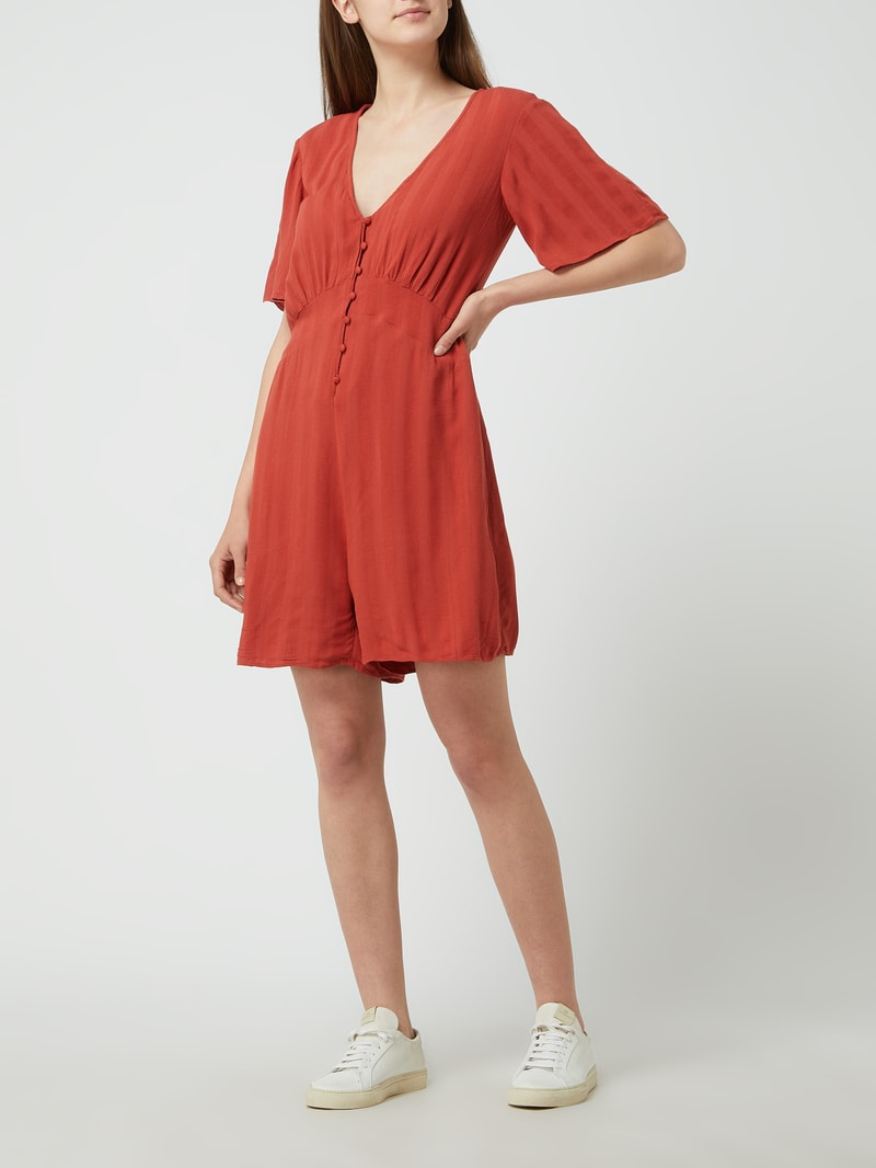 Playsuit aus Viskose in terrakotta