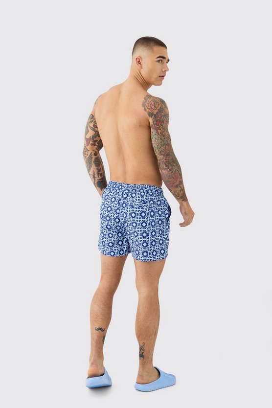 Kurze Badehose