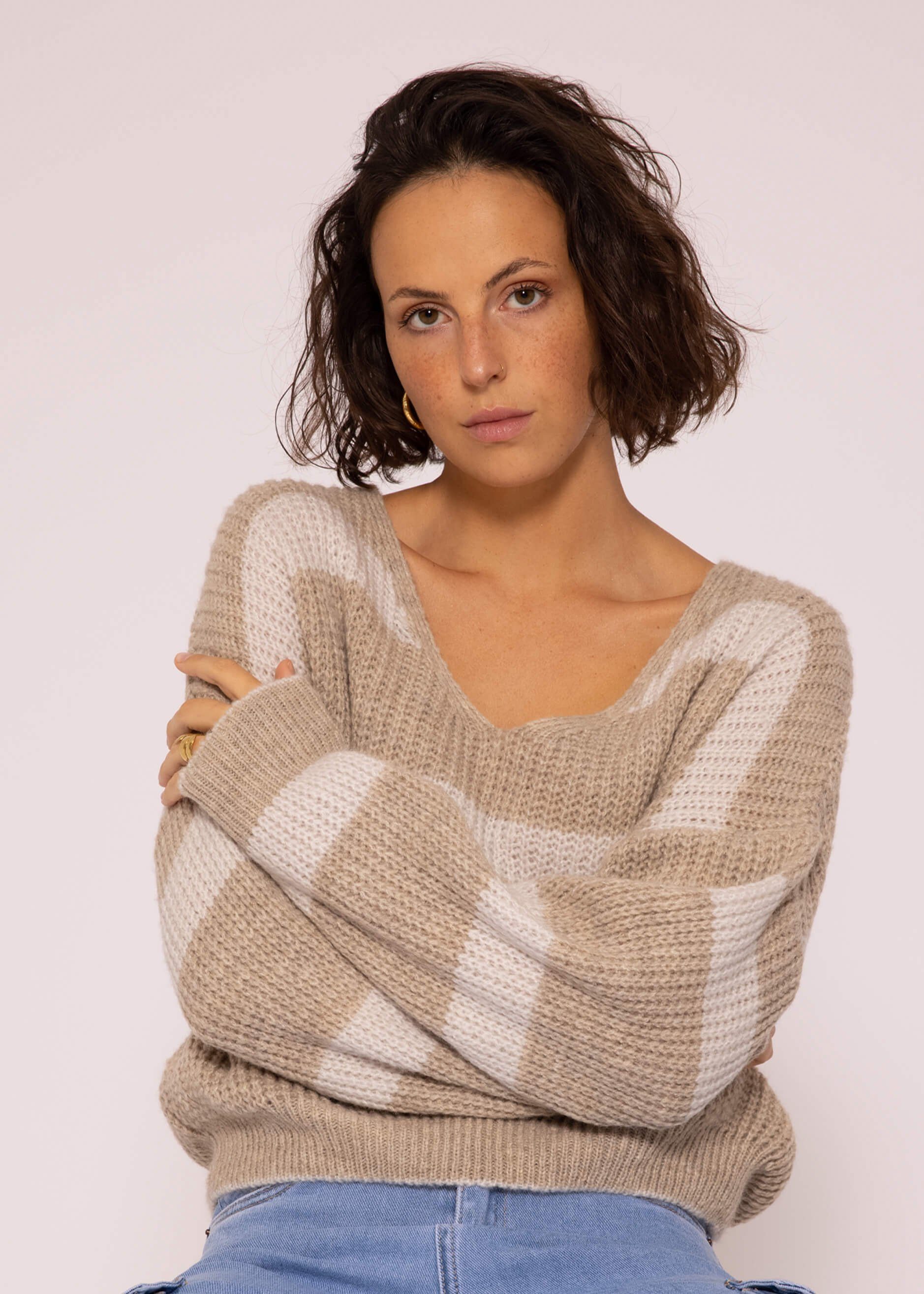 SASSYCLASSY Strickpullover Oversize Pullover Damen aus weichem Grobstrick Lässiger Strickpullover mit V-Ausschnitt, Made in Italy