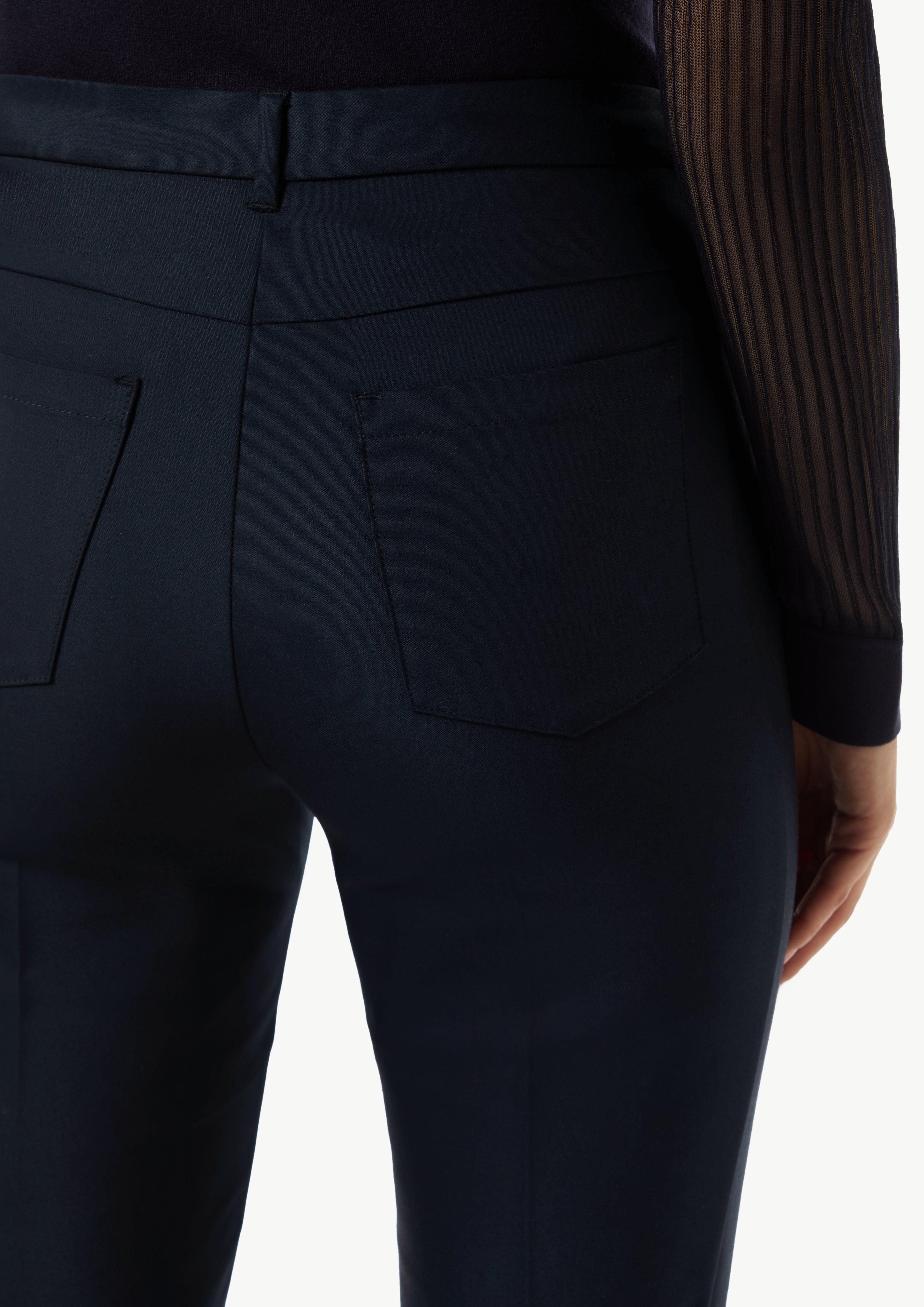 Schmale Stretchhose mit geschlitztem Saum - navy