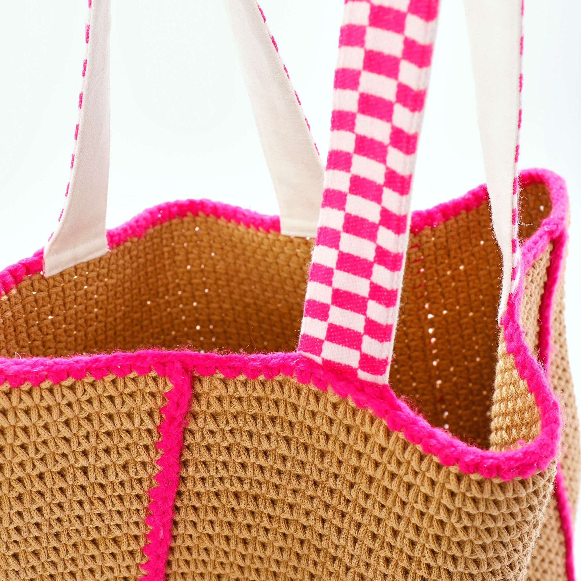 Sac cabas effet crochet finitions contrastées