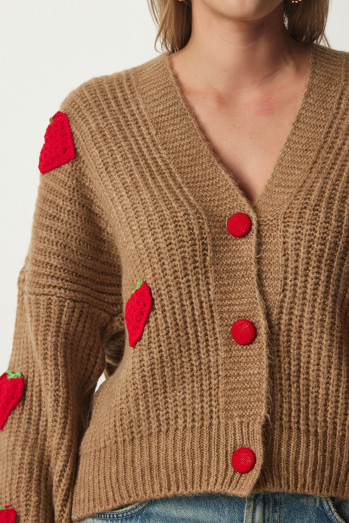 Happiness İstanbul  Oversize-Strickjacke für Damen mit Erdbeermotiv PF00008