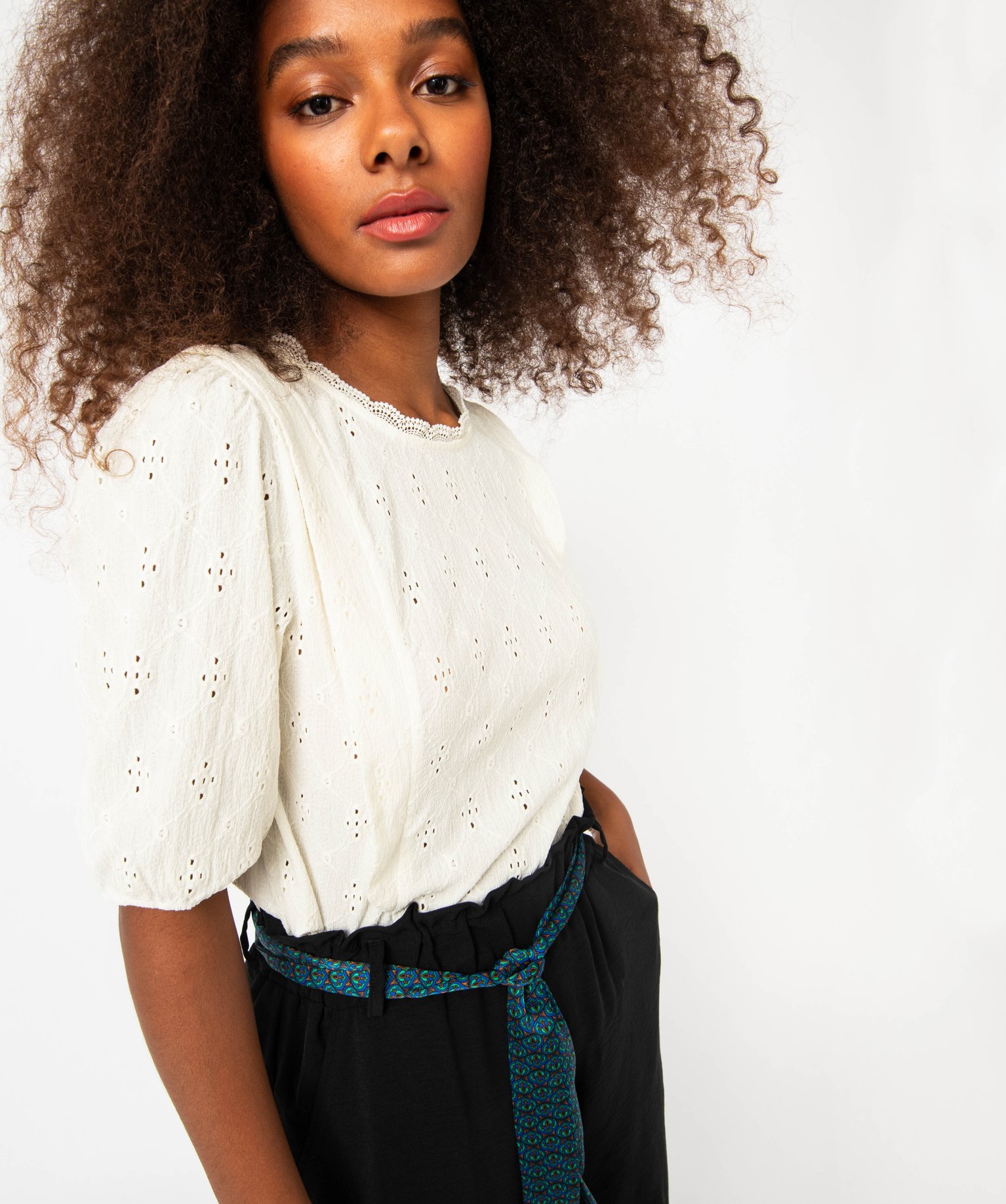 Tee-shirt à manches courtes avec broderies anglaise femme ecru | GEMO