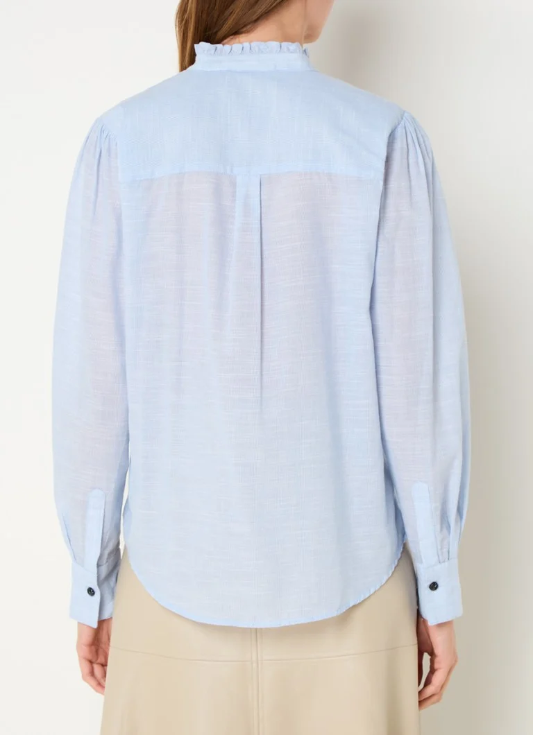 Blusa semitrasparente Biggi di Bruuns Bazaar, con righe e volant
