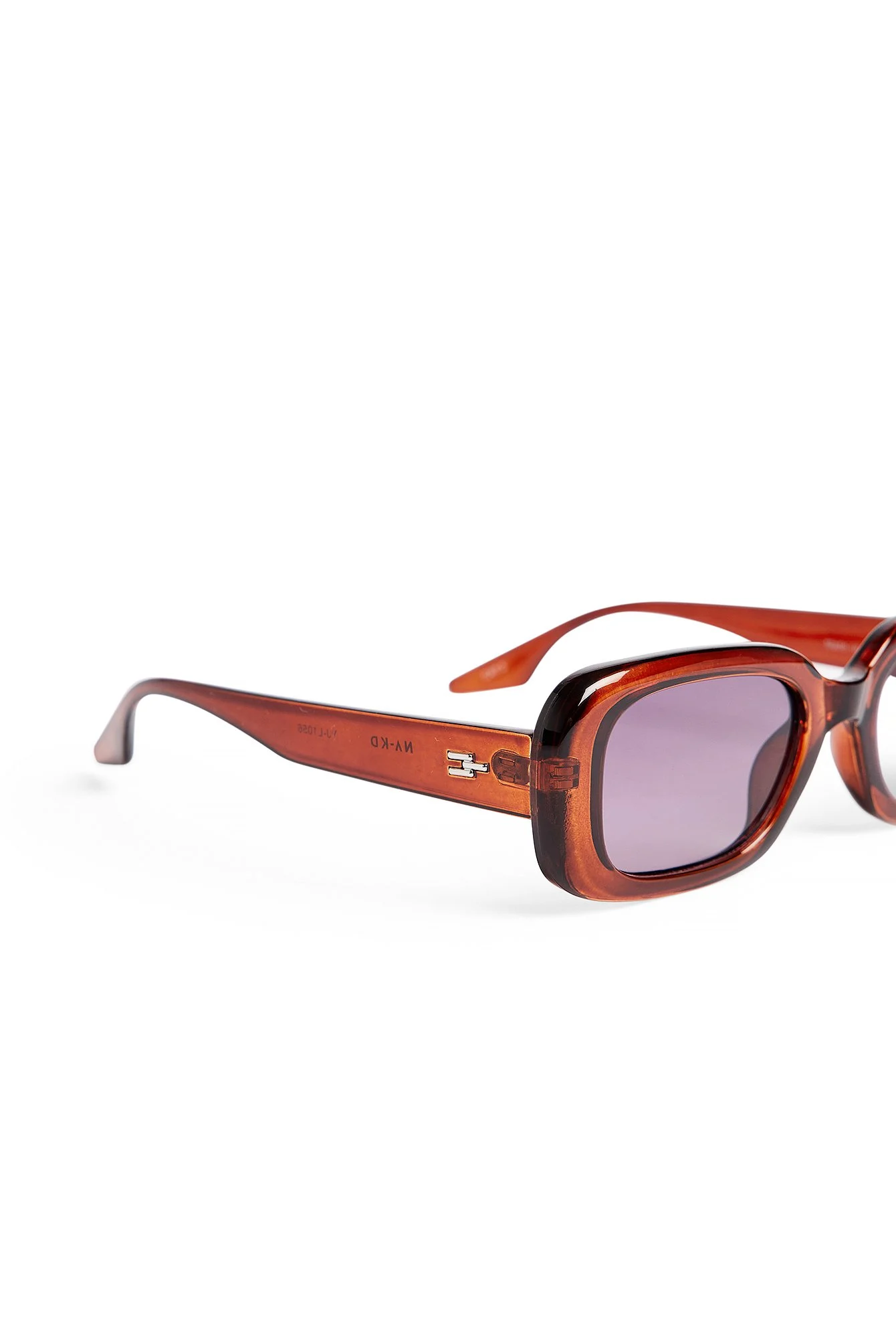 Rectangular Retro Look Sunglasses