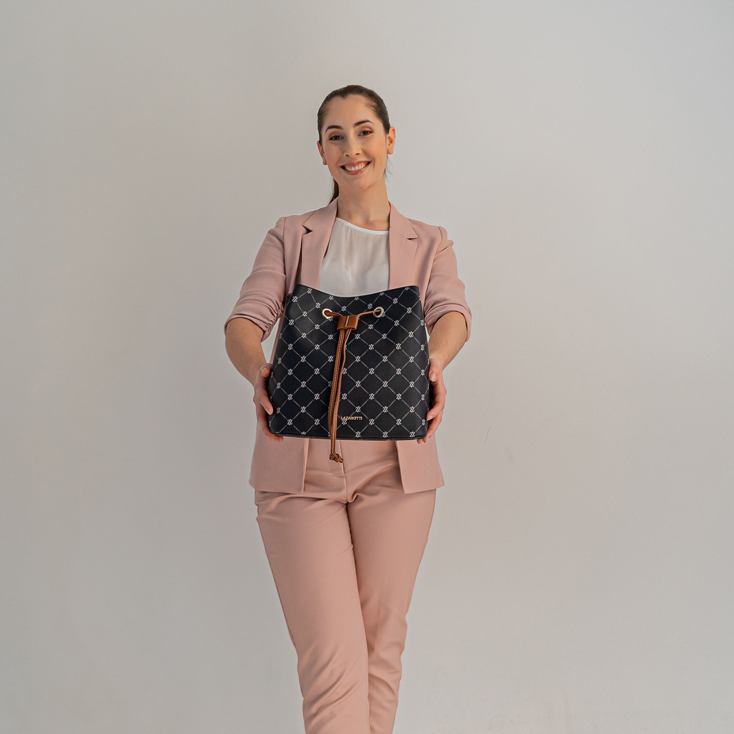 Palermo Beuteltasche 27 cm