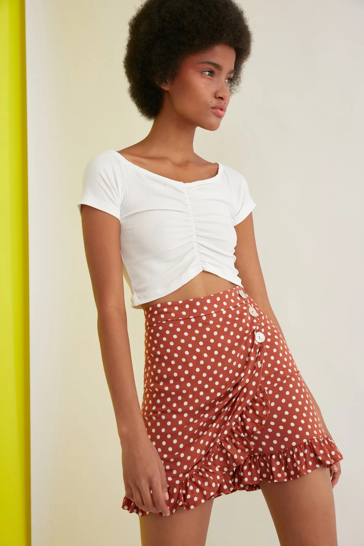 Trendyol Collection  Tile Polka Dot Woven Shorts Rock TWOSS21SR0472