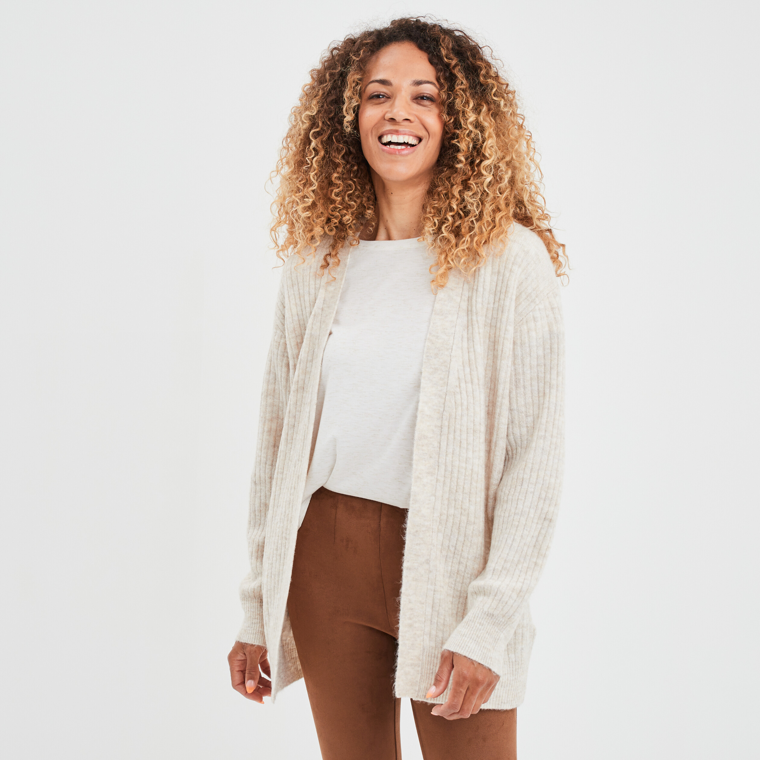 Gilet mi-long côtelé manches longues beige femme | La Halle