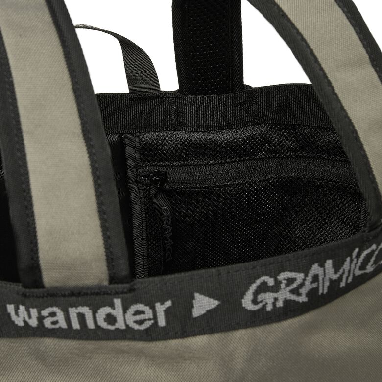 Gramicci x And Wander Multi Patchwork 2Way Pack multi beige