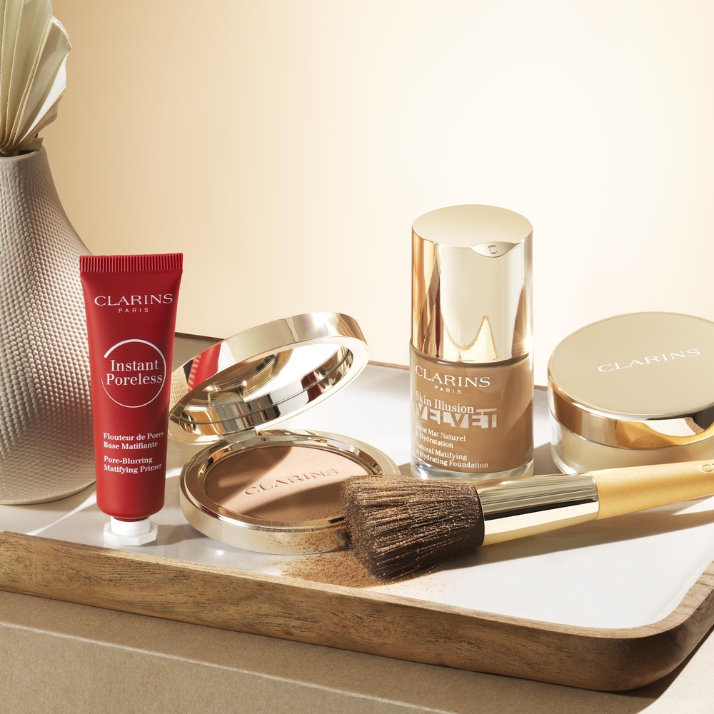 Clarins Skin Illusion Velvet  Fond de Teint MatNaturel & Hydratation Fond de teint
