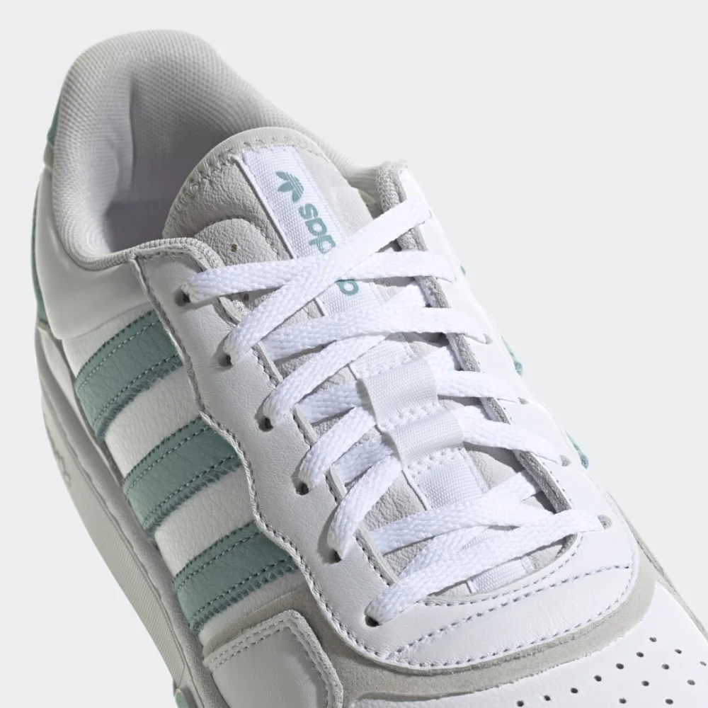 adidas Courtic GZ0777 / weiss