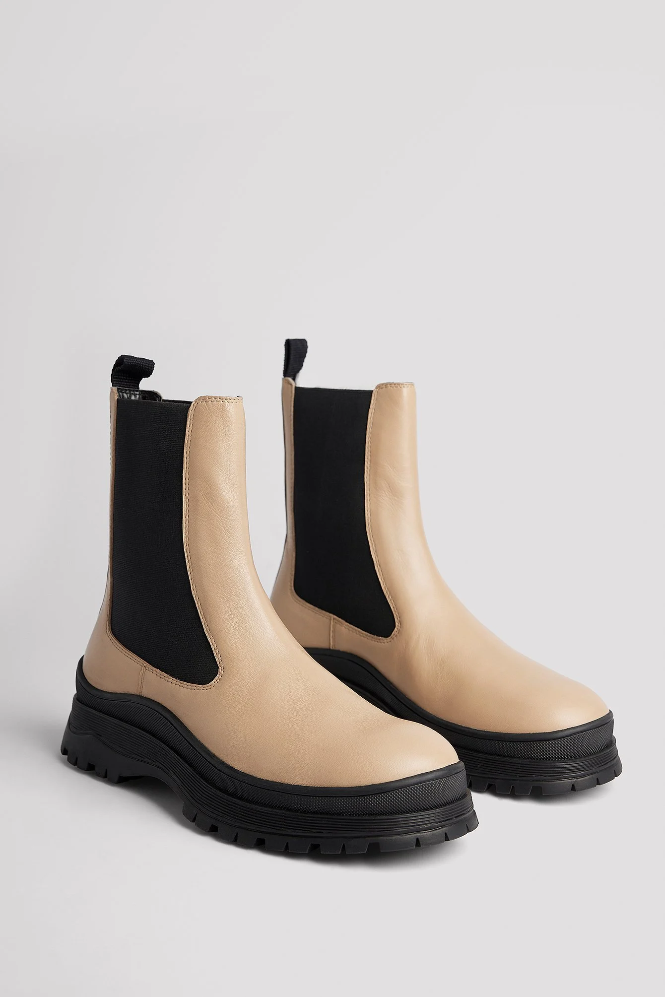 Lederstiefel mit Wellensohle