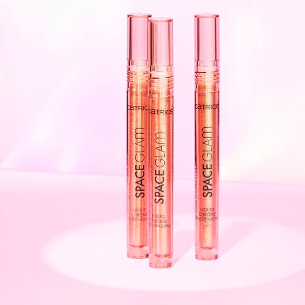 Catrice Space Glam 030 Galactic Glamor Liquid Chrome Eyeshadow 2.2ml