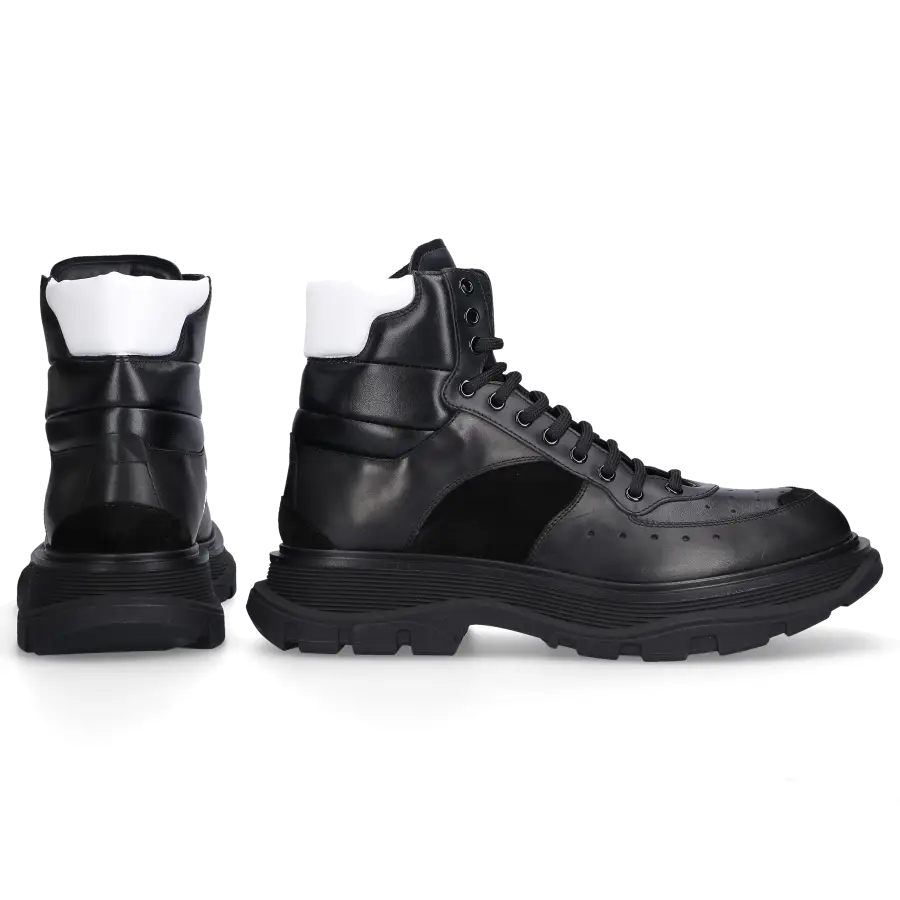 Alexander McQueen - Stiefeletten WHRH6 Kalbsleder - schwarz