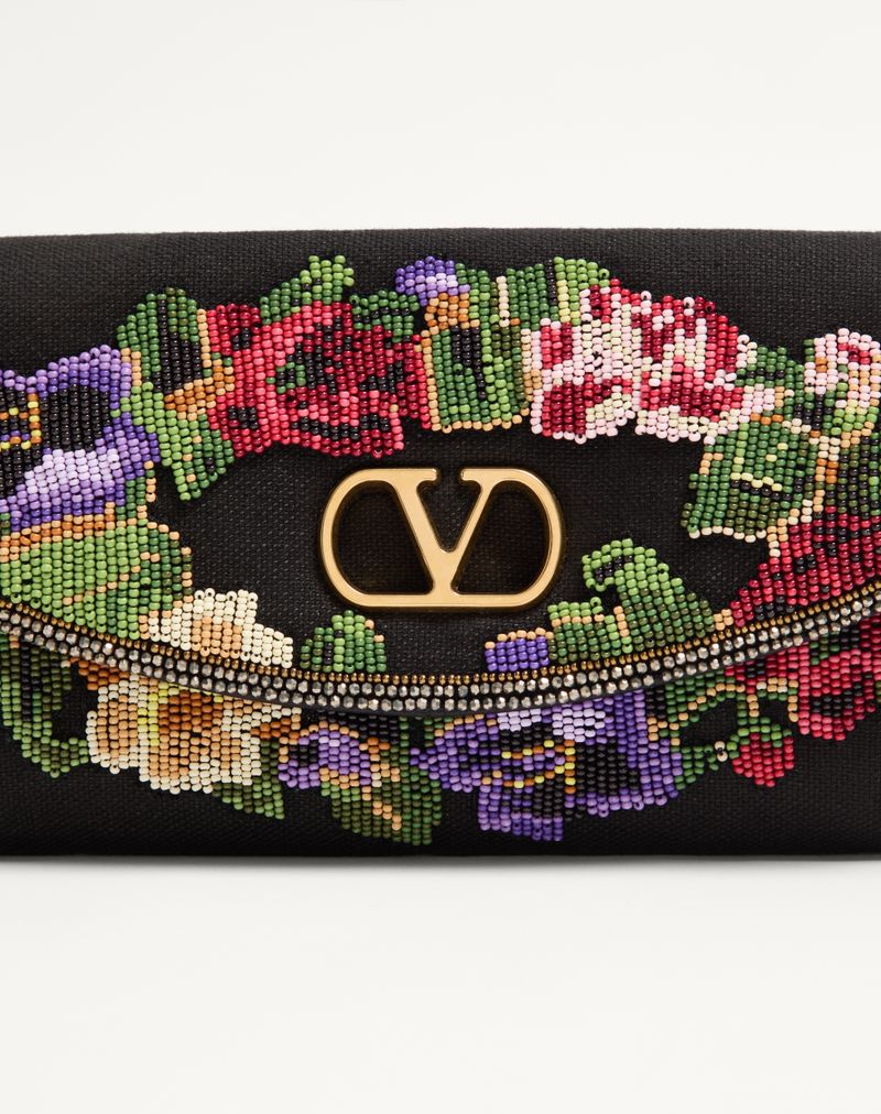 Bolsa de ombro pequena bordada Valentino Garavani Devain