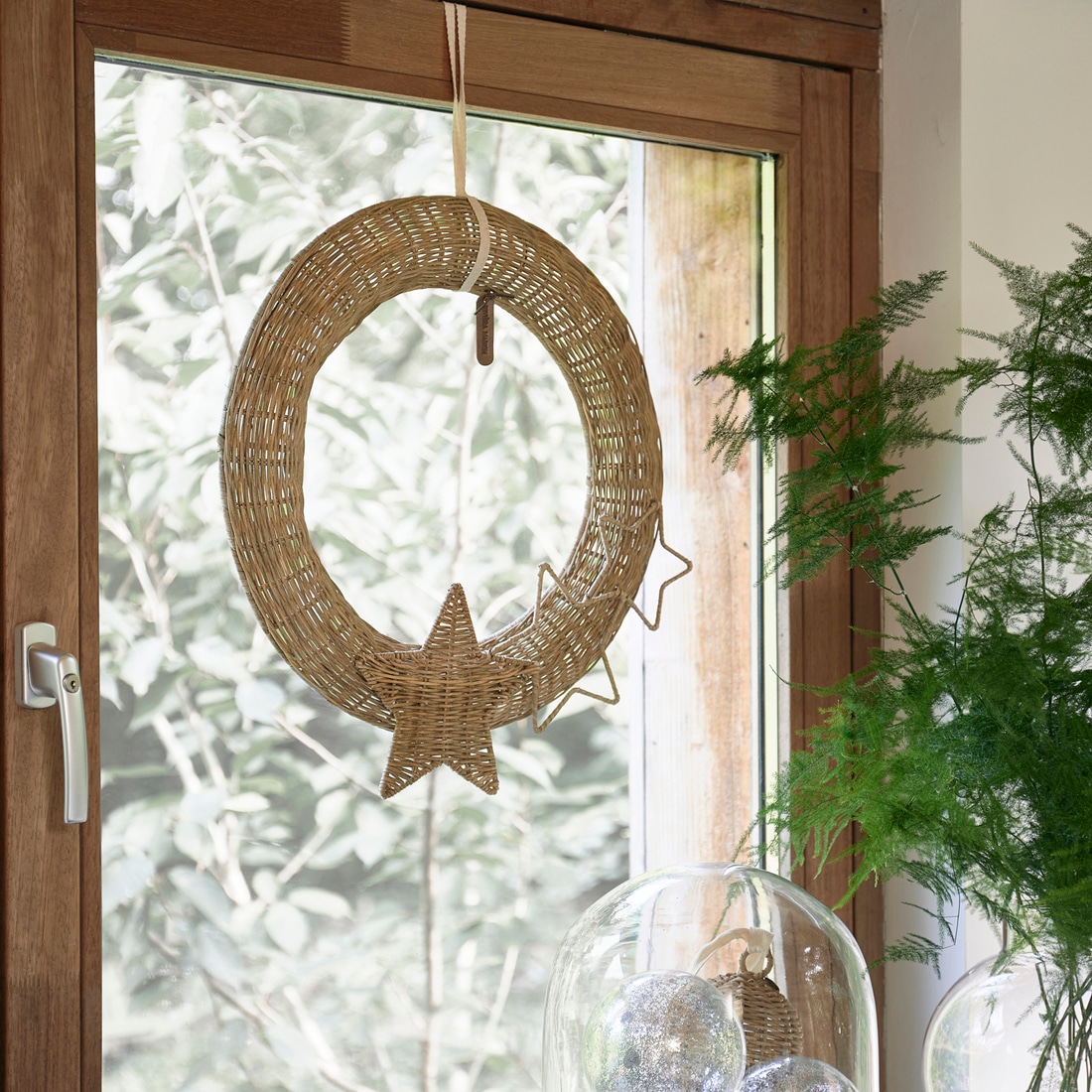 Rattan Falling Start Kranz