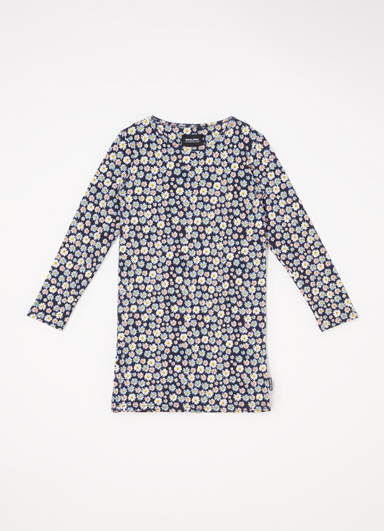 Snurk Daisy Dusk organic cotton nightgown with floral print