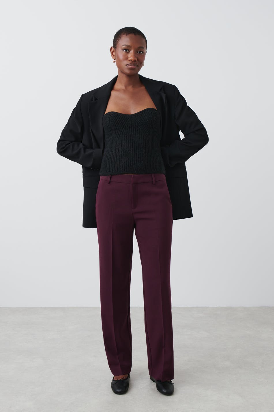 Straight regular trousers