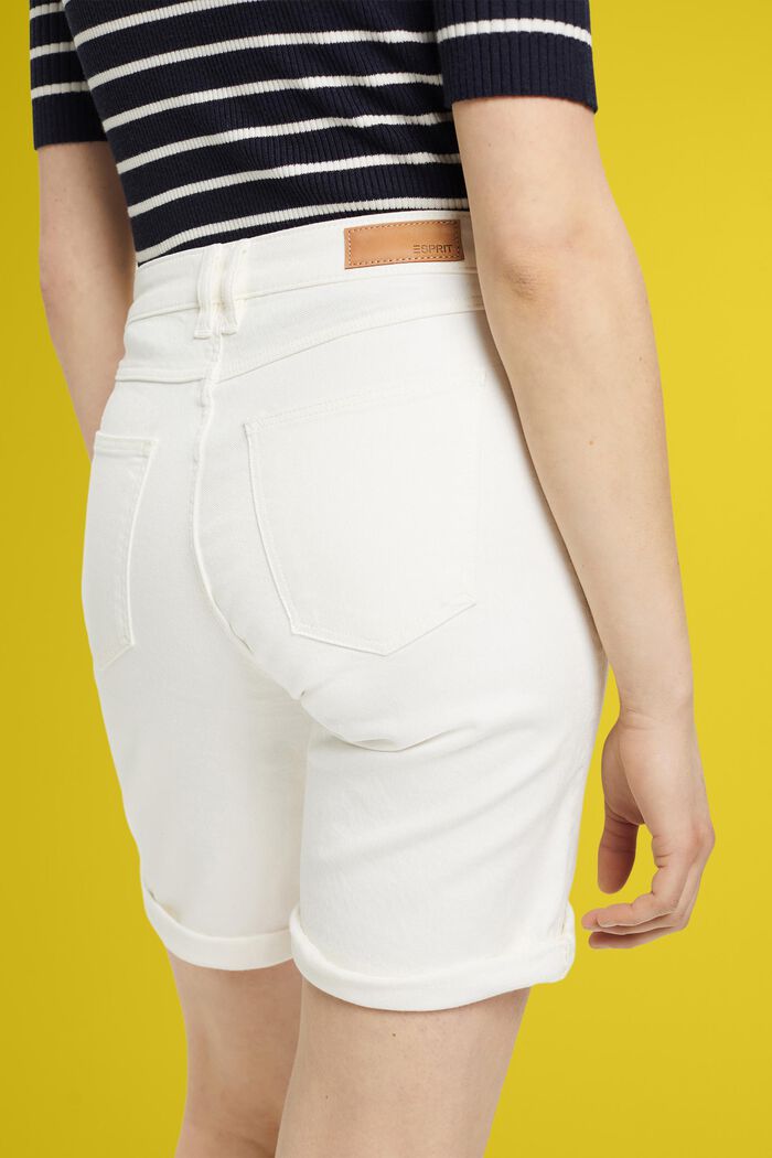 Shorts aus Baumwollstretch