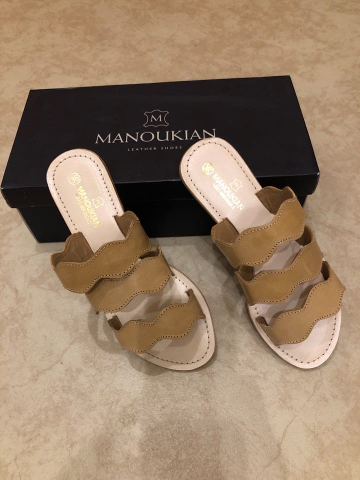 Manoukian shoes Leder-Pantoletten 