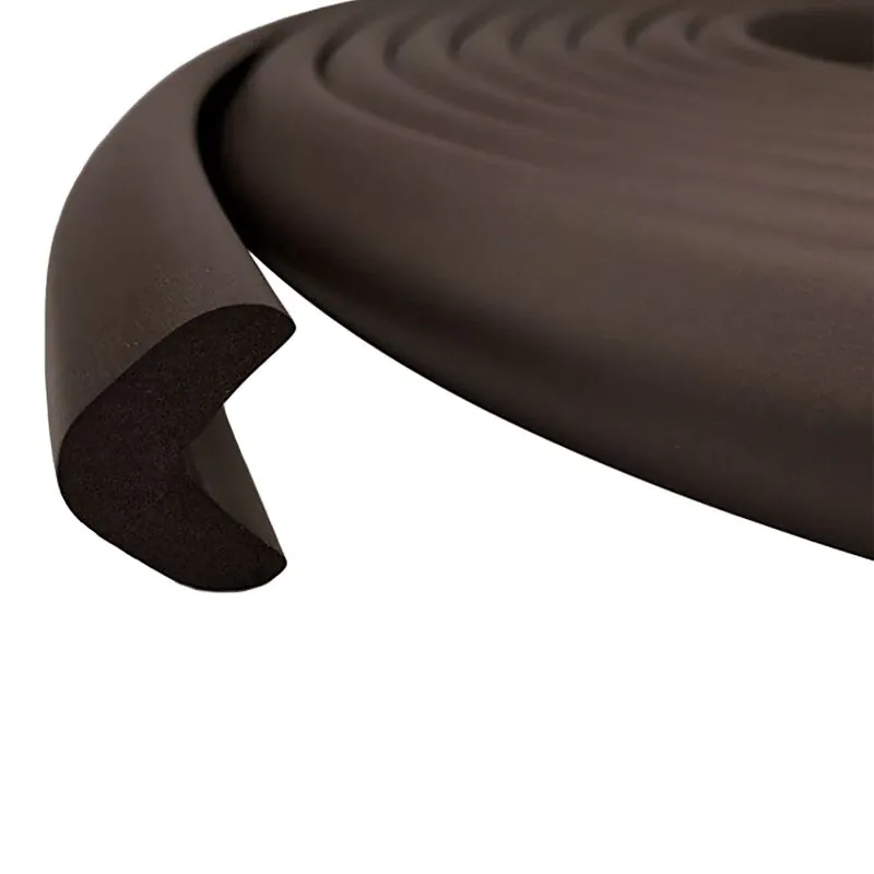 Sipo Sharp Edges L formos putplasčio juosta aštriems baldų kraštams apsaugoti, ruda