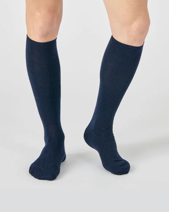 Lot de 2 paires de mi-bas laine et maille Thermolactyl.